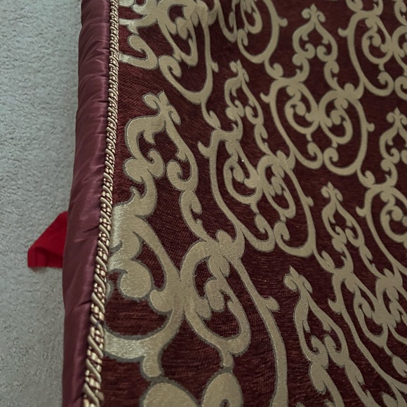 Queen size comforter set - Picture 6 of 8